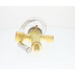 Danfoss 067N2018 30-TonThermal Expansion Valve(TXV) R22 1 1/8" X1 3/8"