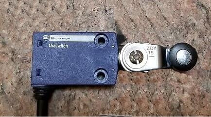 Genie Part # 105692GT – Limit Switch with Roller Arm