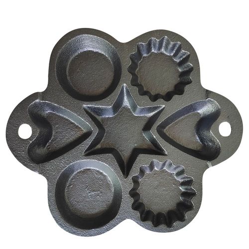 Carolina Cooker 7 Cup Preseasoned Cast Iron Shapes Pan