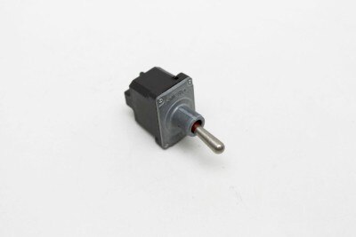 Genie Part # 13480-SGT – Toggle Switch DPDT 2 Pos Momen