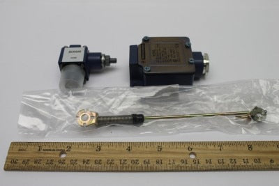 Genie Part # 22360GT – Limit Switch with Spring Rod Lever