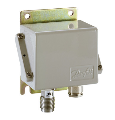 084G2104 Danfoss Pressure transmitter, EMP 2
