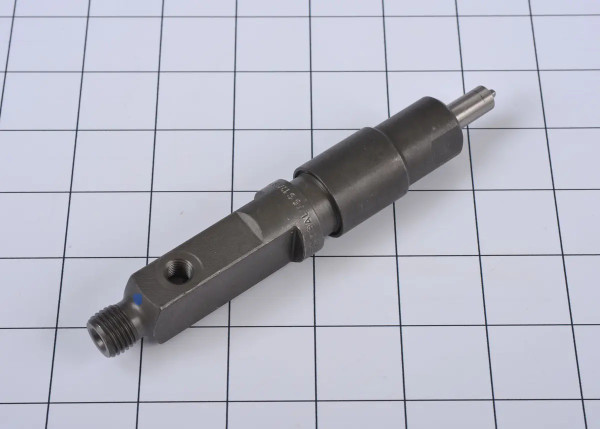 JLG Part # DTZ415-7216 | DTZ-INJECTOR, EA
