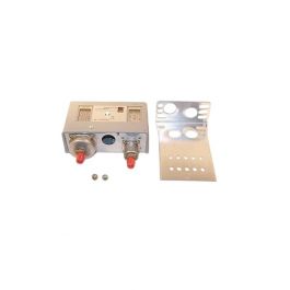 Johnson Controls P170NA-1 Pressure Control Switch M/R 20-100 PSI Low/100-425 PSI High Setpoint