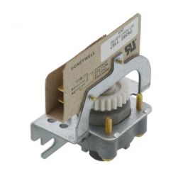 Honeywell P658E1167 SPDT Pneumatic/Electric Switch 277V