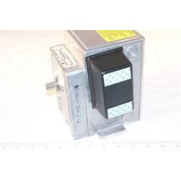Schneider Electric (Barber Colman) AE-504 Paralleling Relay 24V